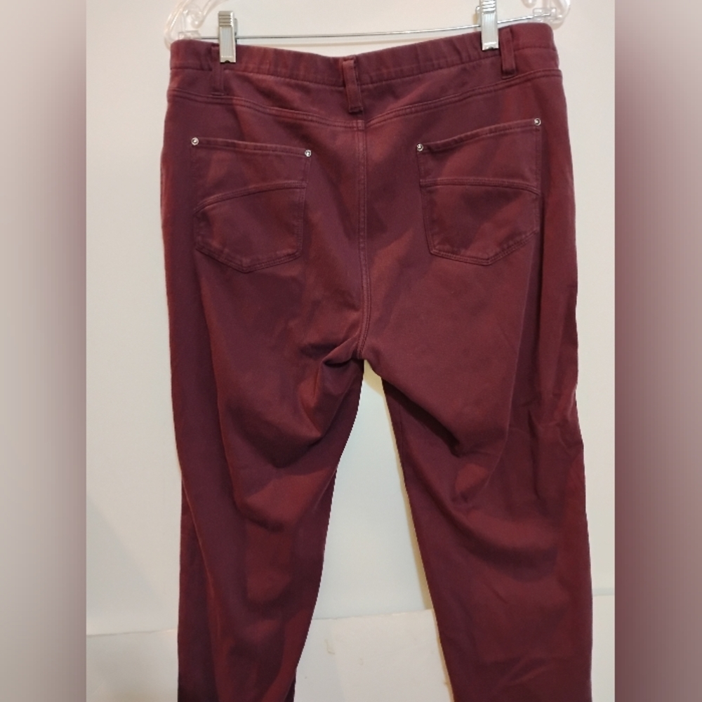 Stylish Burgundy PULL-ON Pants TIME AND TRUE XL/XG (16/18) STRETCHY Cotton-Poly - Picture 7 of 8